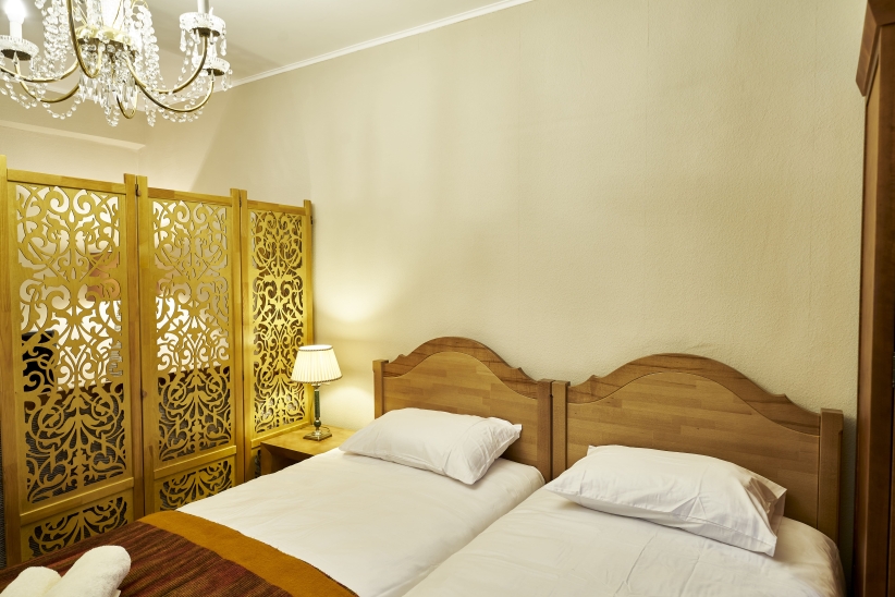 Просторная квартира на Октябрьском поле EasyGuest