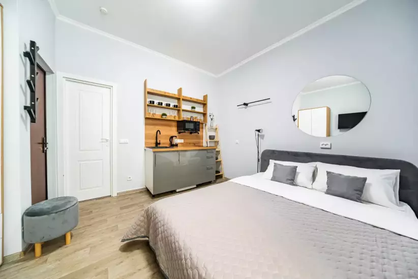 5 минуты ходьбы от метро Гостиный двор